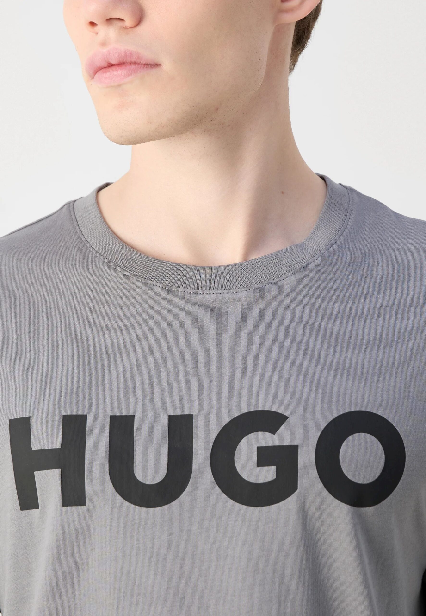 Hugo Dulivio Grey T-Shirt Premium Exported - Image 4