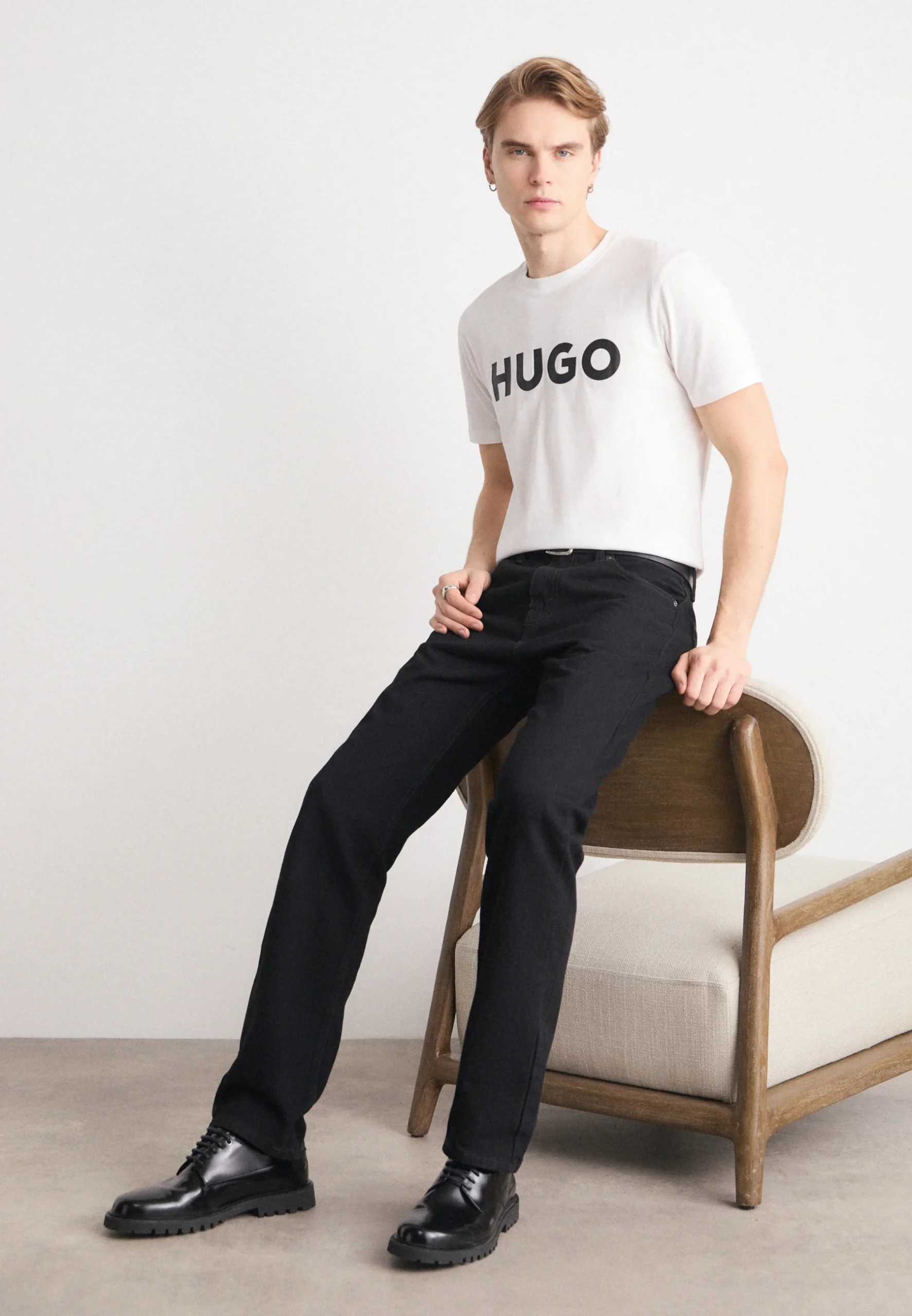 Hugo Dulivio White T-Shirt Premium Exported - Image 4