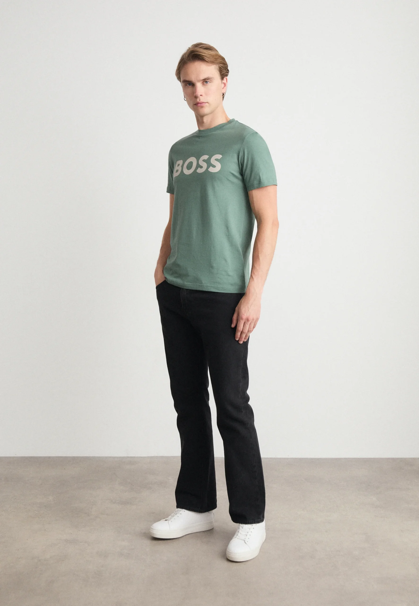 Boss Dulivio Green T-Shirt Premium Exported - Image 8